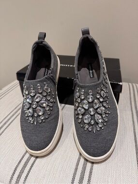 Town Shoes Women's Gray Embellished Slip-On Sneakers, size 9